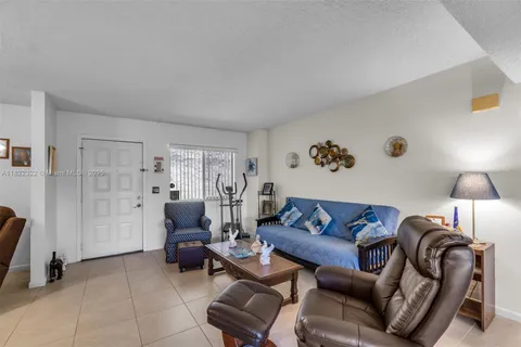 17000 NW 67th Ave # 126, Hialeah FL 33015