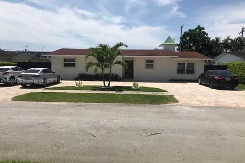 9420 SW 55th St # 1, Miami FL 33165
