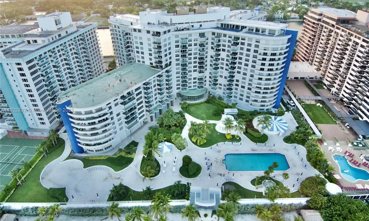 5151 Collins Ave # 428, Miami Beach FL 33140