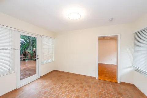 5726 SW 42nd St, South Miami FL 33155