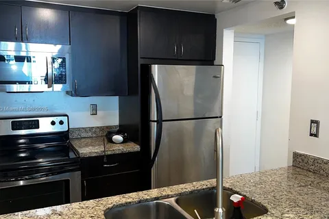 850 N Miami Ave # 1210, Miami FL 33136