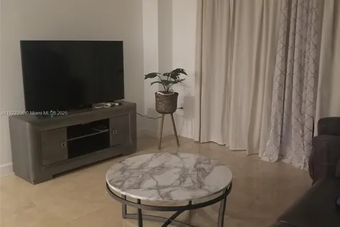 6917 Collins Ave # 408, Miami Beach FL 33141