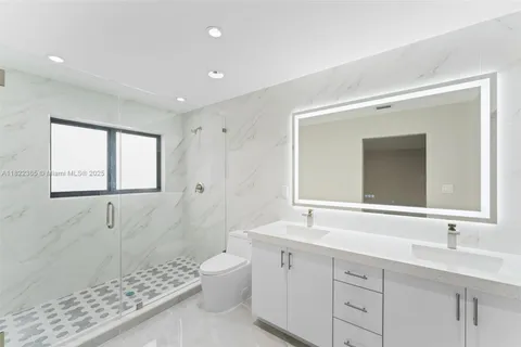 9940 SW 155th Ave, Miami FL 33196