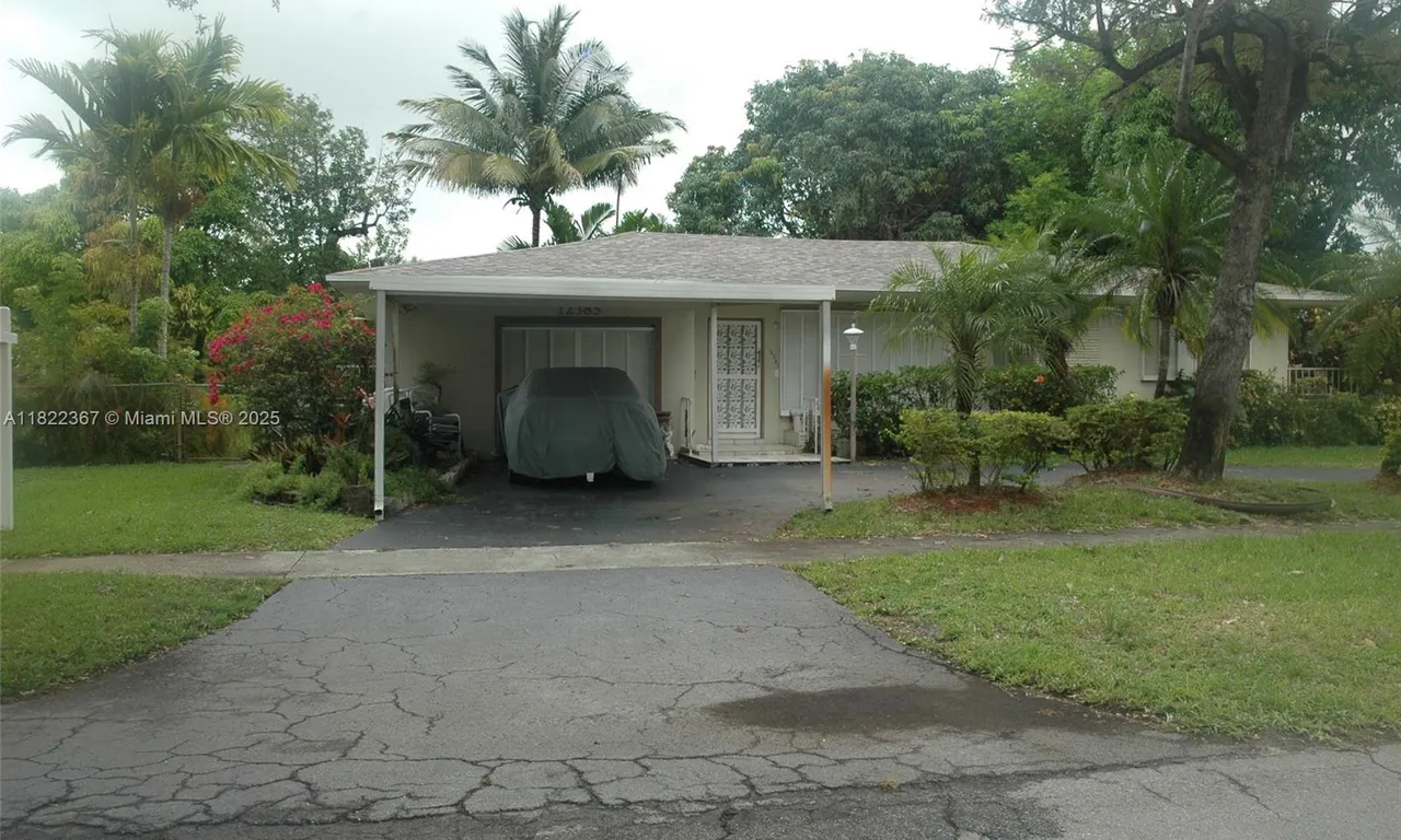 12385 NW 4th Ave, North Miami FL 33168