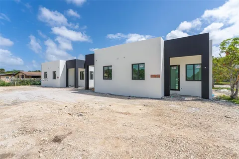12330 SW 219th St, Miami FL 33170