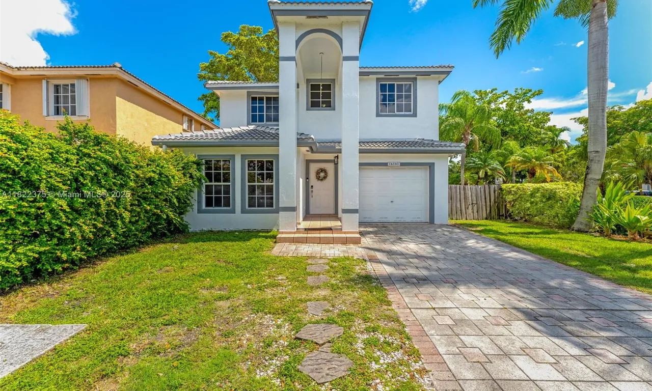 16101 SW 104th Ter, Miami FL 33196