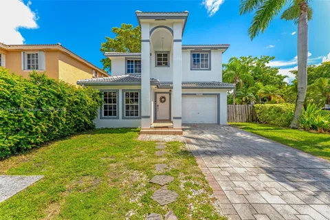 16101 SW 104th Ter, Miami FL 33196