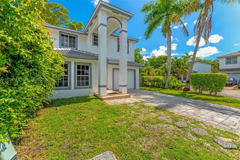 16101 SW 104th Ter, Miami FL 33196