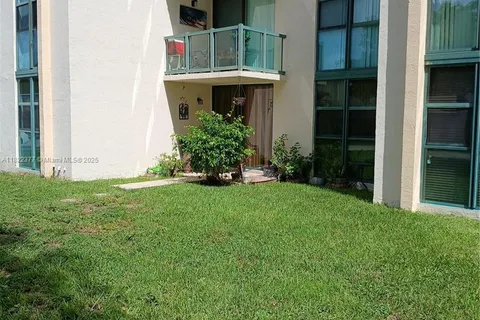 2055 SW 122nd Ave # 113, Miami FL 33175