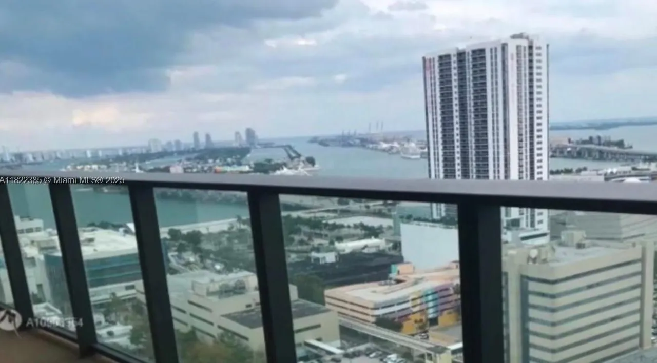 1600 NE 1st Ave # 1708, Miami FL 33132