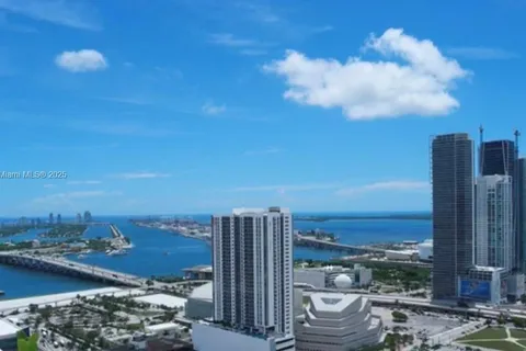 1600 NE 1st Ave # 1708, Miami FL 33132