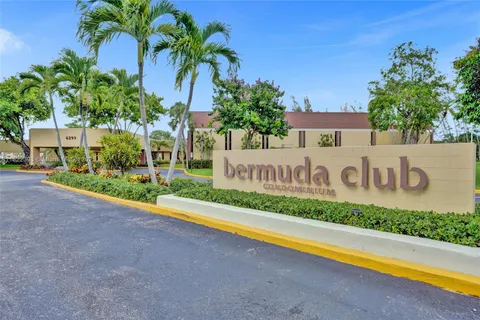 6300 NW 62nd St # 108, Tamarac FL 33319