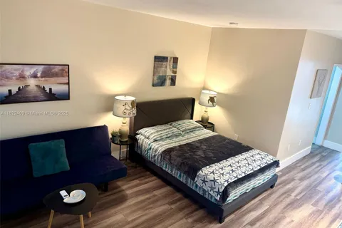 8132 Harding Ave # 2, Miami Beach FL 33141