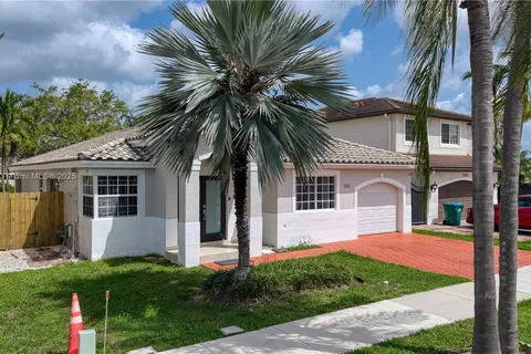 9408 SW 156th Pl, Miami FL 33196