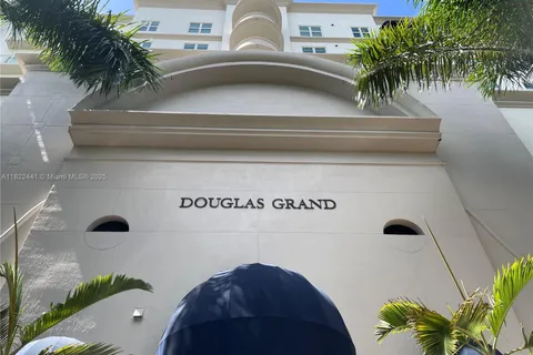 50 Menores Ave # 425, Coral Gables FL 33134