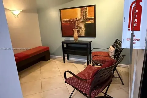 3980 Oaks Clubhouse Dr # 302, Pompano Beach FL 33069