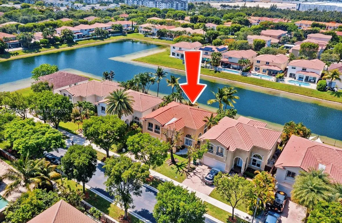 11018 NW 47th Ter, Doral FL 33178