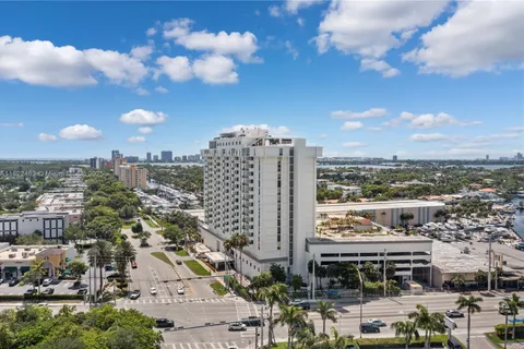 13499 Biscayne Blvd # 703, North Miami FL 33181