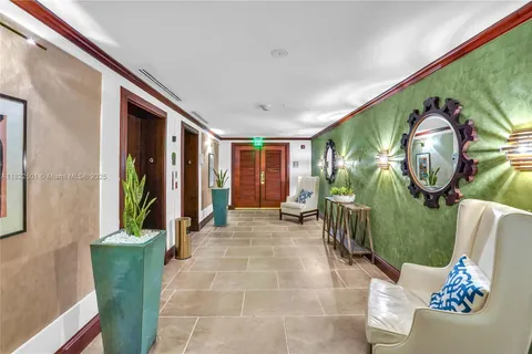 2951 S Bayshore Dr # 1017, Miami FL 33133