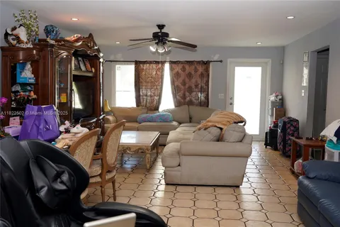 22115 SW 58th Ave, Boca Raton FL 33428