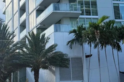 2900 NE 7th Ave # 1407, Miami FL 33137