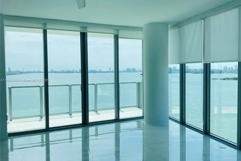 2900 NE 7th Ave # 1407, Miami FL 33137