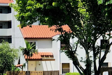 10309 NW 9th St Cir # 201, Miami FL 33172