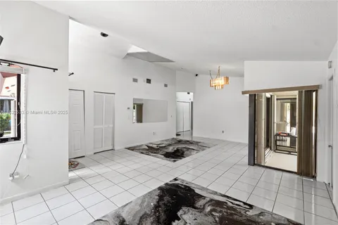 20511 NE 7th Ct, Miami FL 33179