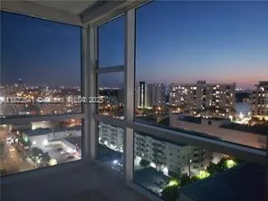 6801 Collins Ave # L, Miami Beach FL 33141