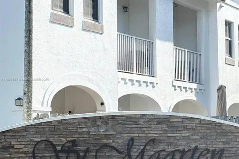 8900 NW 97th Ave # 213, Doral FL 33178