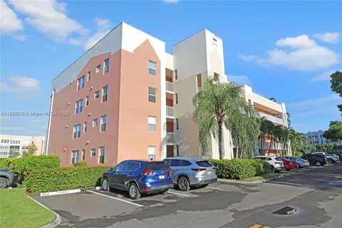10208 NW 24th Pl # 101, Sunrise FL 33322