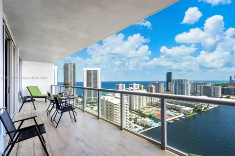 2600 E Hallandale Beach Blvd # T3103, Hallandale Beach FL 33009