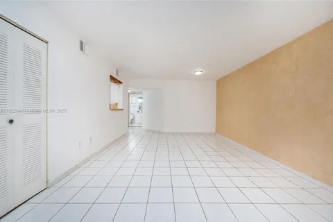 12521 NW 11th Ln # 105, Miami FL 33182