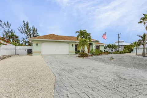 3462 Manatee Drive, Other City - In The State Of Florida FL 33956