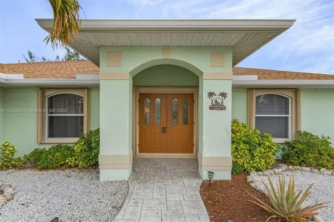 3462 Manatee Drive, Other City - In The State Of Florida FL 33956