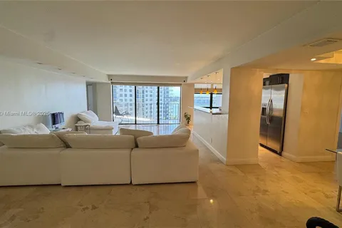 18181 NE 31st Ct # 1009, Aventura FL 33160