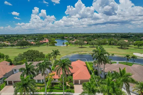 2489 Eagle Watch Ln, Weston FL 33327