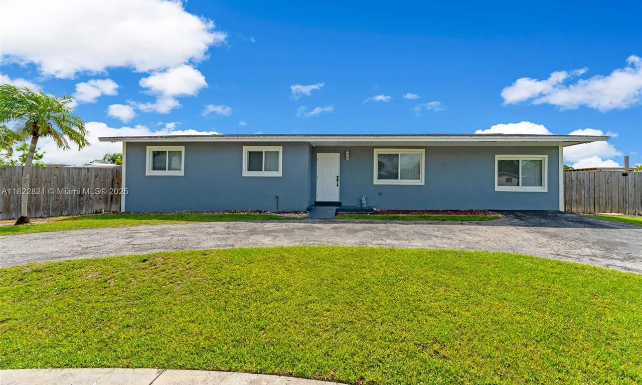 27645 SW 163rd Ave, Homestead FL 33031