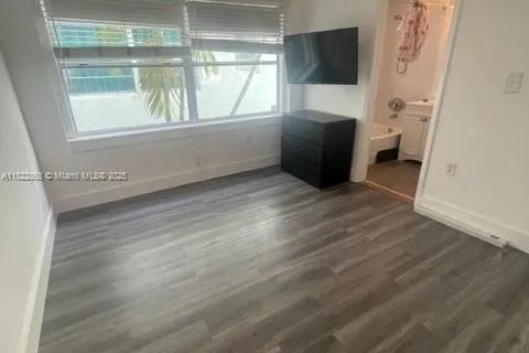 1555 Pennsylvania Ave # 101, Miami Beach FL 33139