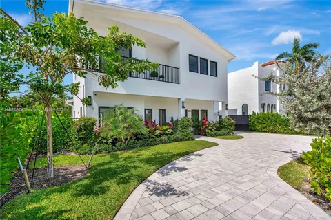306 Plymouth Rd, West Palm Beach FL 33405
