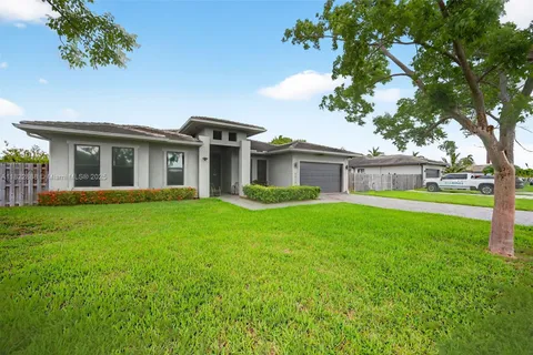 32106 SW 199th Pl, Homestead FL 33030