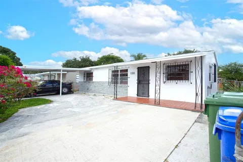 1311 SW 33rd Ter, Fort Lauderdale FL 33312