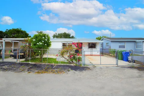 1311 SW 33rd Ter, Fort Lauderdale FL 33312