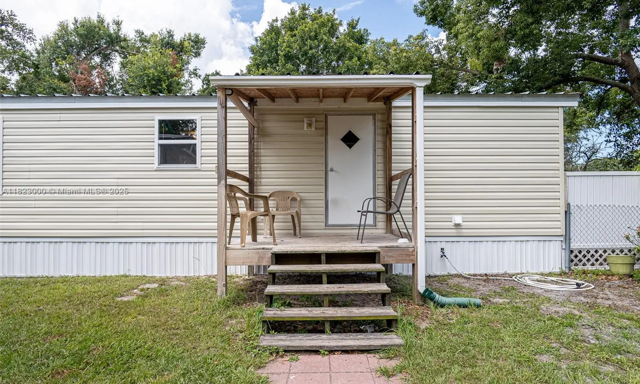 12906 DARLA DR, Riverview FL 33579