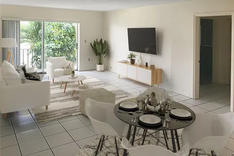 1239 Mariposa Ave # 8, Coral Gables FL 33146
