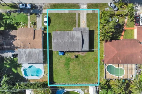 19801 NE 1st Ave, Miami FL 33179