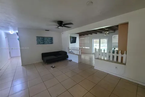 10210 Marlin Rd, Cutler Bay FL 33157