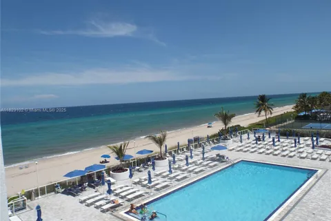 1890 S Ocean Dr # 504, Hallandale Beach FL 33009
