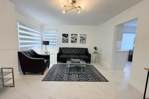 4117 SW 62nd Ave, South Miami FL 33155