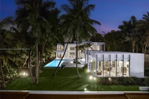 30 Palm Ave, Miami Beach FL 33139